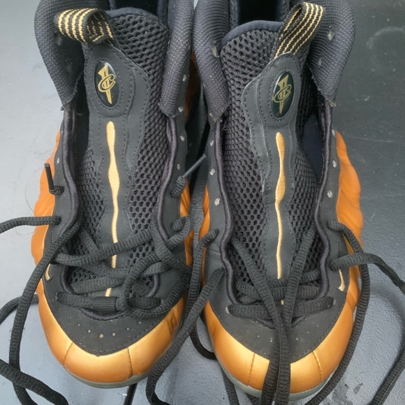 Nike Air Foamposite One Metallic Gold - Picture 5 of 8